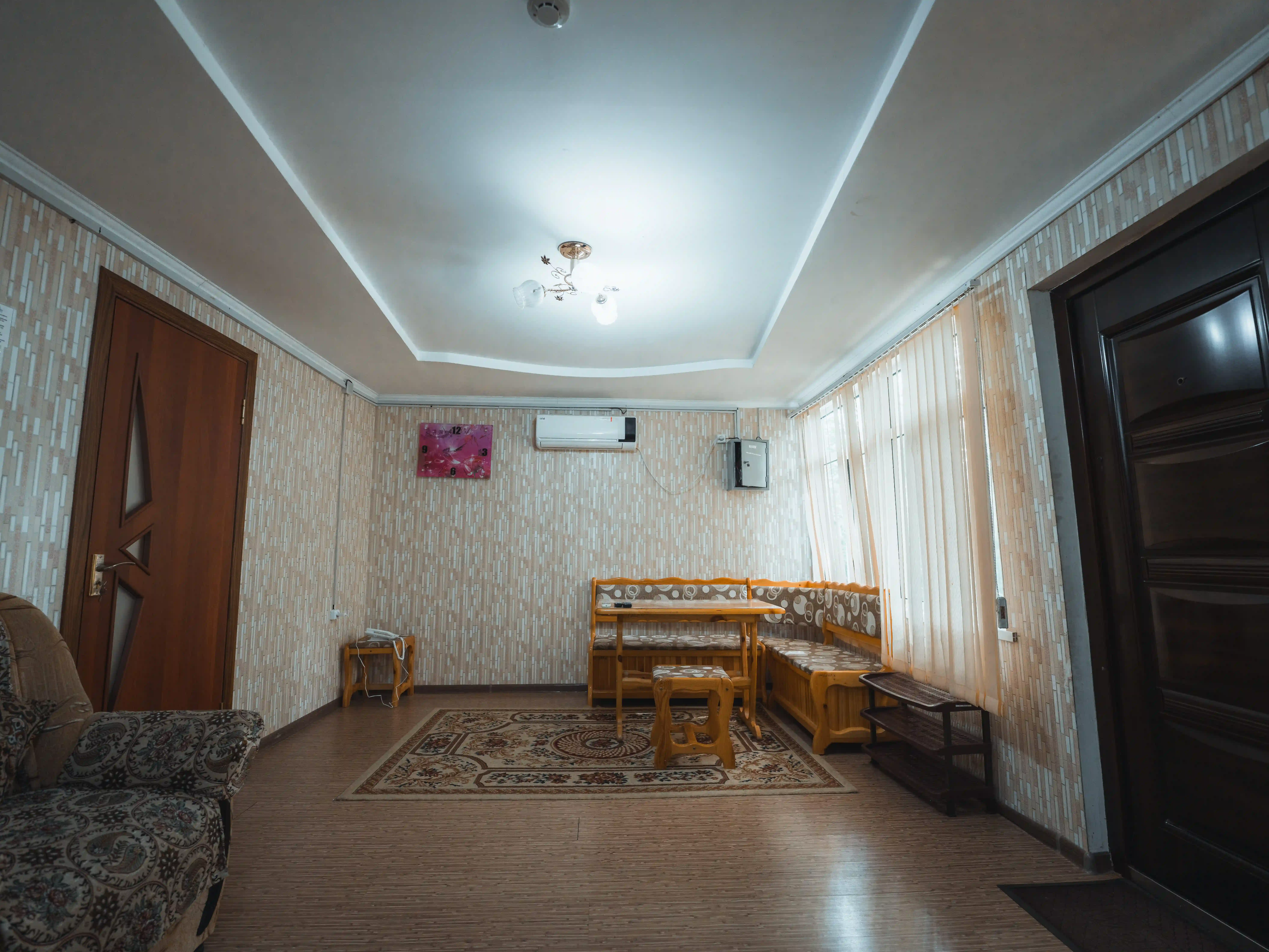 6-person Cottage Interior 1