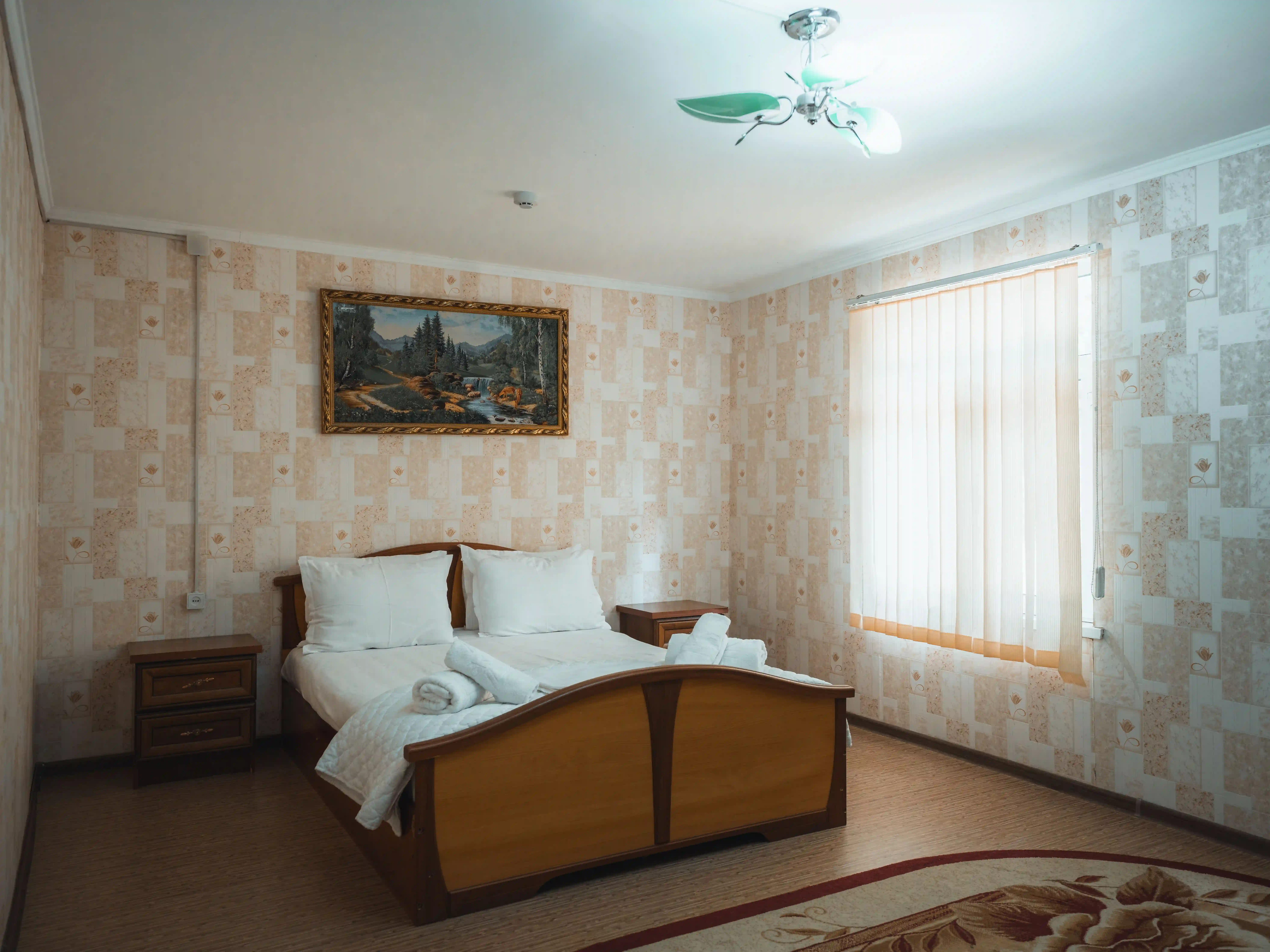 6-person Cottage Interior 3