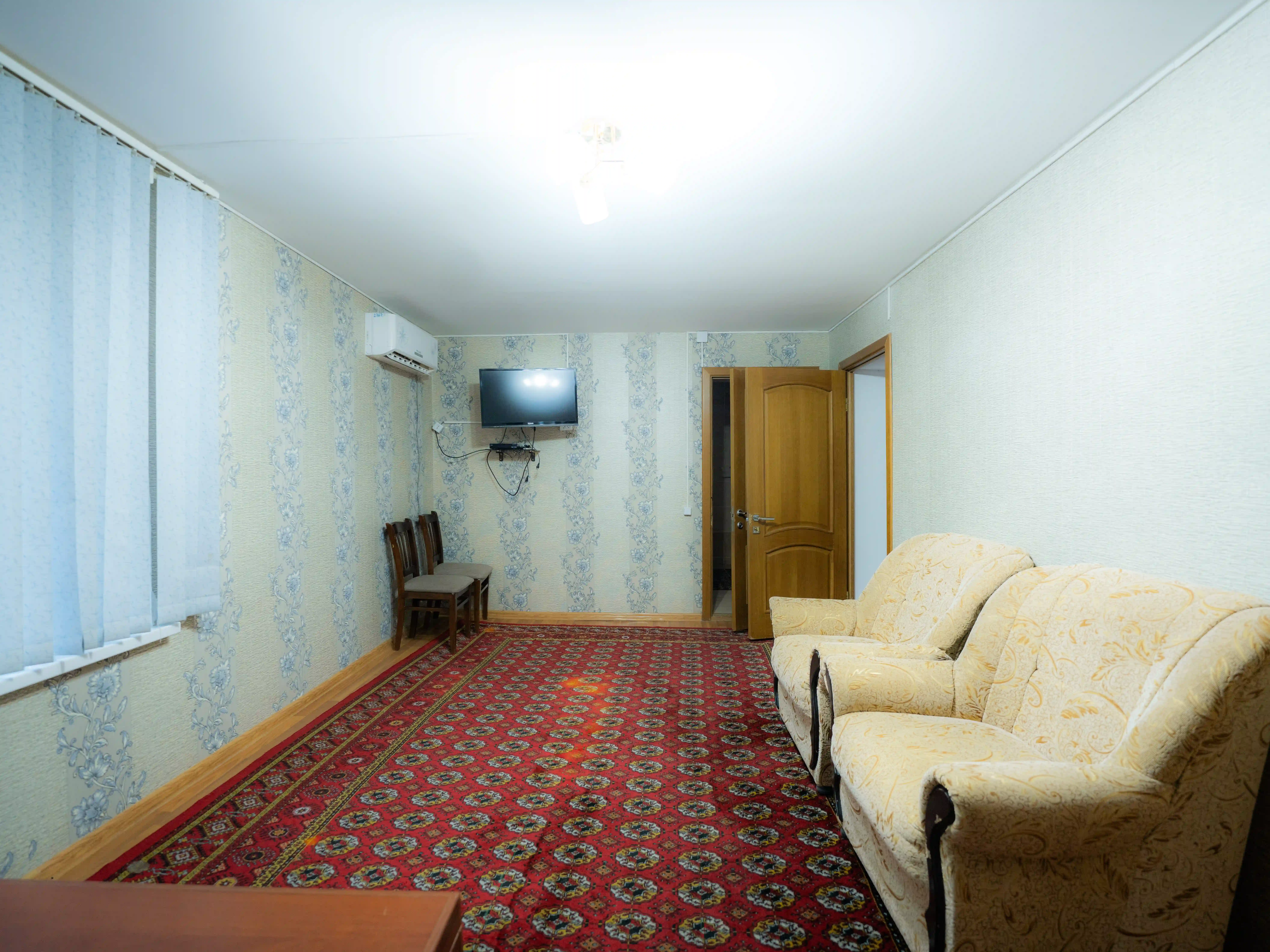 5-person Cottage Interior 2